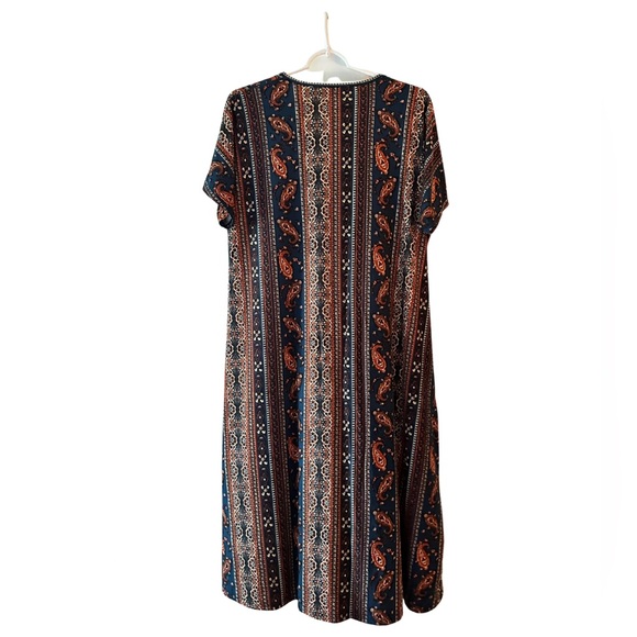 Dwell & Slumber Paisley Swing Dress - Picture 2 of 4